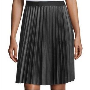 Max Studio MSSP Pleated PVC Pencil Skirt